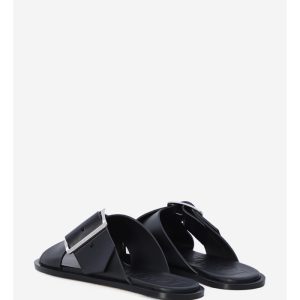 Petal Belt Flat sandals